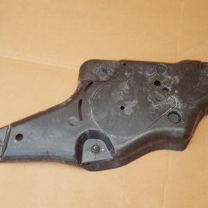 Scut VW Golf 7 5Q0131331A 5Q0 131 331 A - Dezmembrari Auto