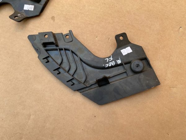 Scut VW Passat B8 facelift 2022 3G0854858 3G0 854 858 - Dezmembrari Auto