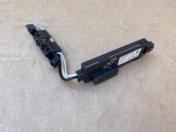 Senzor alarama VW Passat B7 3C0951171C 3C0 951 171 C - Dezmembrari Auto