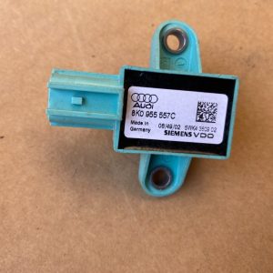 Senzor Audi A4 B8 8K0955557C 8K0 955 557 C - Dezmembrari Auto