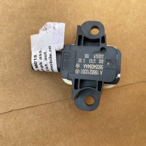 Senzor impact Mercedes A Class W176 A1668210351 la 0 km - Dezmembrari Auto