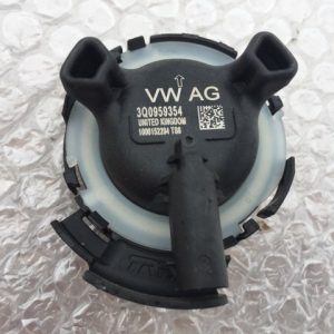 Senzor usa VW Passat B8 3Q0959354 3Q0 959 354 - Dezmembrari Auto