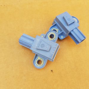 Senzor VW Audi 1K0955557B 1K0 955 557 B - Dezmembrari Auto