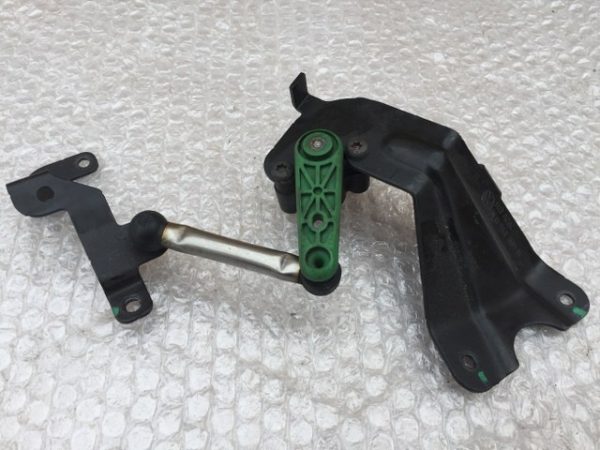 Senzor nivel autolevelling balast VW Sharan 2019 3C0 941 309 B 3C0 907 503 - Dezmembrari Auto