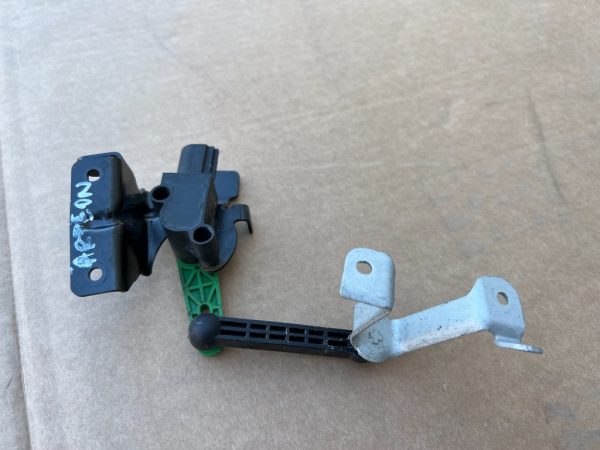 Senzor nivel VW Golf 7 4motion 5Q0512521G 5Q0 512 521 G - Dezmembrari Auto