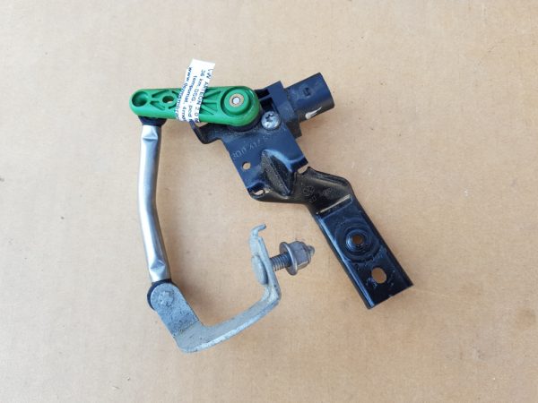 Senzor nivel xenon VW Arteon Passat B8 3Q0412522A 3Q0 412 522 A - Dezmembrari Auto