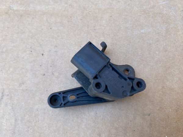 Senzor nivel xenon VW Audi 4M0907503 4M0 907 503 8W0941310B 8W0 941 310 B - Dezmembrari Auto