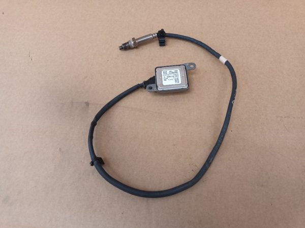 Senzor nox Audi A3 8V 2.0 tdi dej 04L907805G 04L 907 805 G - Dezmembrari Auto