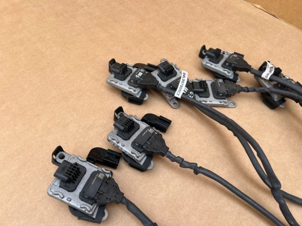 Senzor nox VW Passat B8 2.0 tdi DFG DFGA 04L 907 805 CT  04L 907 807 CT la 0 km - Dezmembrari Auto - imagine 3