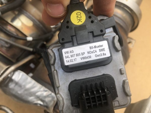 04L907805BP 04L 907 805 BP Senzor noxe VW Passat B8 - Dezmembrari Auto