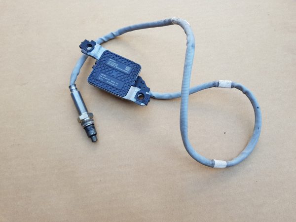 Senzor noxe VW Sharan 7n 2.0 tdi 2012-2020 04L907805CB 04L 907 805 CB - Dezmembrari Auto