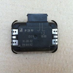 Senzor ploaie Opel Astra J GM09228959 GM 09 228 959 - Dezmembrari Auto
