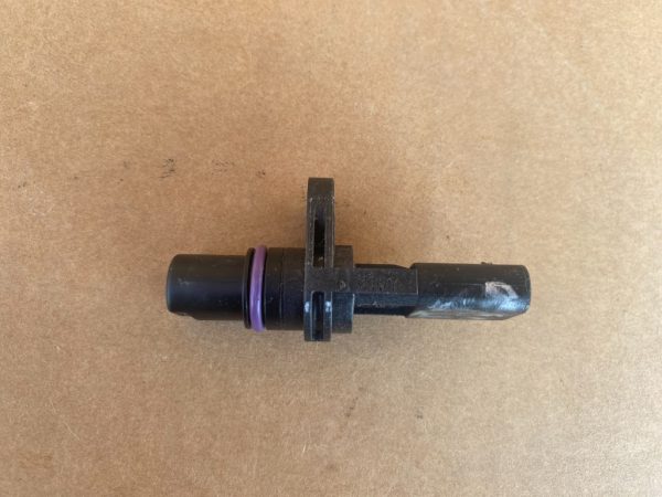 Senzor pozitie ax came VW Passat B8 Golf 7 04L907601 04L 907 601 - Dezmembrari Auto