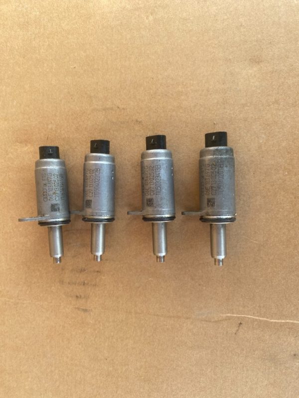 Senzor pozitie ax cu came Audi A4 A5 A6 Q5 06E103697G 06E 103 697 G - Dezmembrari Auto