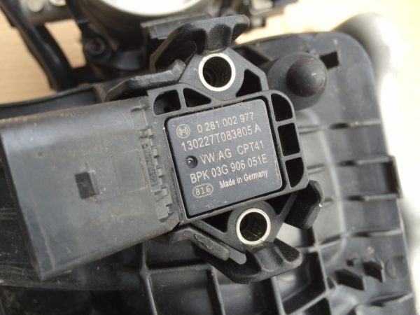 Senzor presiune Audi 8V E-TRON 03G906051E 03G 906 051 E - Dezmembrari Auto