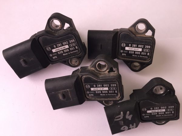 Senzor presiune Audi VW cod 038906051D 038 906 051 D - Dezmembrari Auto