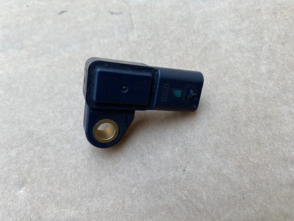 Senzor presiune Mercedes B-Class W246 A0091532228 la 0 km - Dezmembrari Auto