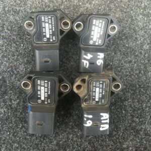 Senzor presiune VAG 038906051B 0281002399 038 906 051 B - Dezmembrari Auto