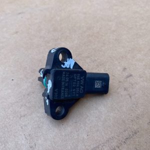 Senzor presiune VW Passat B8 04E906051H 04E 906 051 H - Dezmembrari Auto