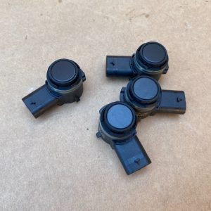 Senzor senzori parcare bara spate VW Tiguan 2020 5Q0919275B 5Q0 919 275 B - Dezmembrari Auto
