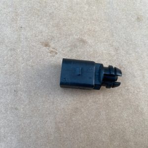 Senzor temperatura exterioara Audi A6 C7 8Z0820935 8Z0 820 935 la 0 km - Dezmembrari Auto