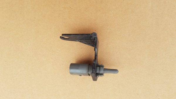 Senzor temperatura exterioara VW Jetta 2017 8Z0820535A 8Z0 820 535 A - Dezmembrari Auto