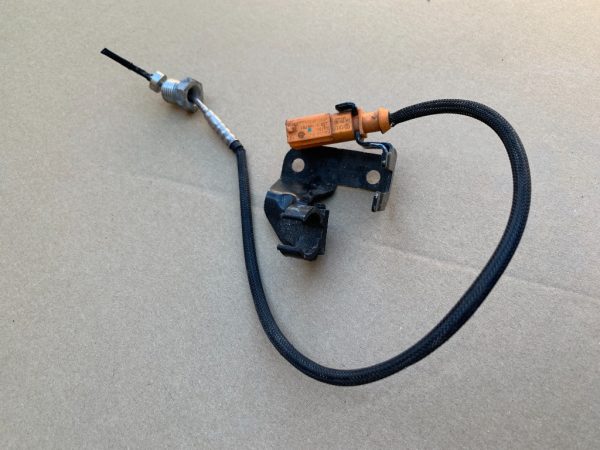 Senzor temperatura gaze Audi A6 C7 6X0973802 6X0 973 802 - Dezmembrari Auto