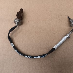 Senzor temperatura gaze VW Arteon 04L919529D 04L 919 529 D la 0 km - Dezmembrari Auto