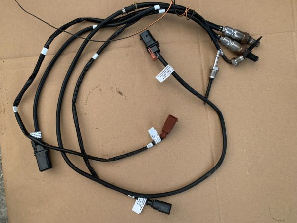 Senzor temperatura gaze VW Golf 7 1.6 tdi 04L906088DA 04L 906 088 DA la 0 km - Dezmembrari Auto
