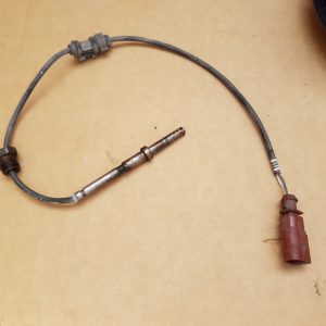 Senzor temperatura gaze VW Passat B6 2.0 tdi 03G906088B 03G 906 088 B - Dezmembrari Auto