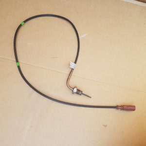 Senzor temperatura gaze VW Passat B8 04L906088BB 04L 906 088 BB - Dezmembrari Auto