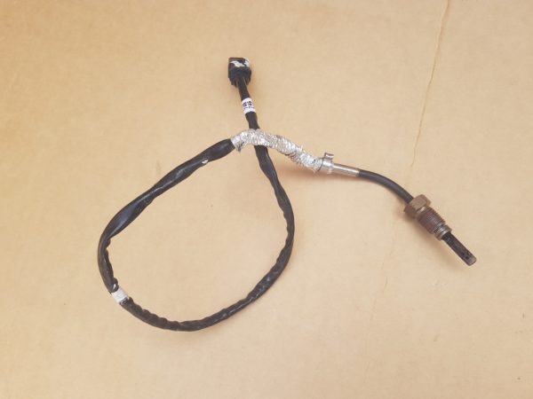 Senzor temperatura gaze VW Passat B8 2.0 tdi 04L906088DQ 04L 906 088 DQ - Dezmembrari Auto