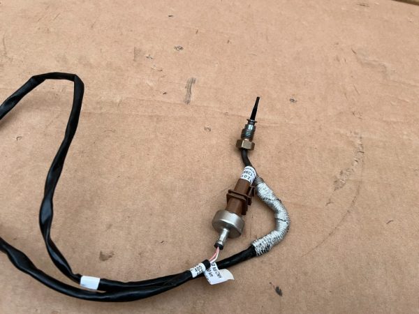 Senzor temperatura turbina Audi A4 8W B9 2.0 tdi CNH 04L919529E 04L 919 529 E - Dezmembrari Auto