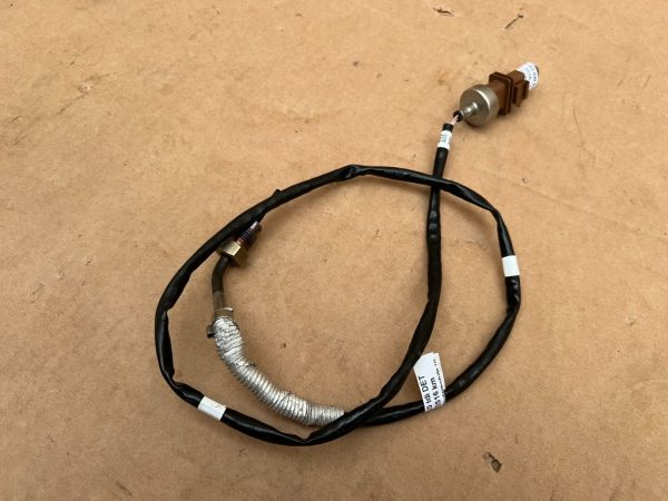 Senzor temperatura turbina Audi A4 8W B9 2.0 tdi CNH 04L919529E 04L 919 529 E - Dezmembrari Auto