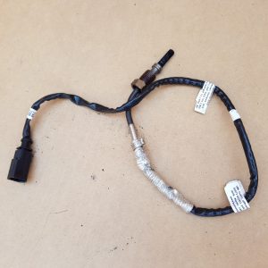 Senzor temperatura VW Golf 7 2.0 tdi 04L906088DQ 04L 906 088 DQ - Dezmembrari Auto