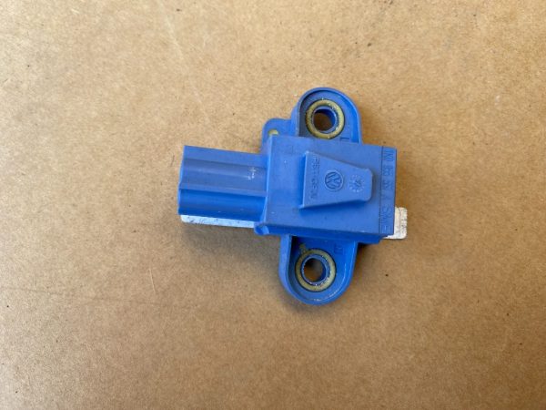 Senzor VW Golf 5 1K0955557A 1K0 955 557 A - Dezmembrari Auto
