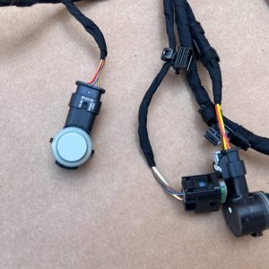Senzori parcare bara fata VW Passat B8.5 din 2023 la 0 km cod culoare LC9A - Dezmembrari Auto