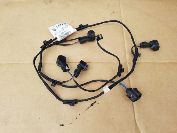 Instalatie senzori spate Seat Alhambra 2 VW Sharan 7N0971104E 7N0 971 104 E - Dezmembrari Auto