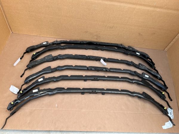 Senzori pedestriani / pietoni cu bara si burete VW Touareg CR 760807349 760 807 349 4M0959121E 4M0 959 121 E - Dezmembrari Auto