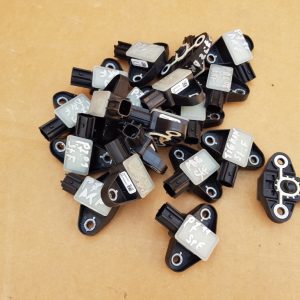 Senzori senzor VW Passat B6 B7 CC Tiguan 5N0959354 5N0 959 354 - Dezmembrari Auto