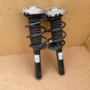 Set amortizoare fata cu arcuri si flanse BMW X1 F48 2018 688418101 6861692 la 0 km - Dezmembrari Auto