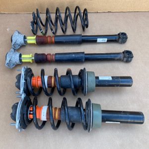 Set amortizoare fata / spate cu arcuri si flanse Audi A6 C7 2016 sedan 4G5513035F 4G0413031N - Dezmembrari Auto