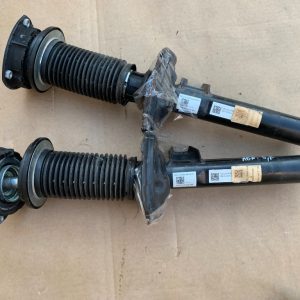 Set amortizoare fata VW Golf 7 2016 5Q0413023FJ 5Q0 413 023 FJ - Dezmembrari Auto