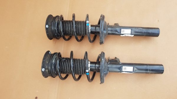Set amortizoare fata VW Golf 7 2019 2.0 tdi 5Q0413023GR 5Q0 413 023 GR la 0 km - Dezmembrari Auto