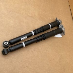 Set amortizoare spate Seat Ateca Cupra 2023 5Q0512013KP 5Q0 512 013 KP la 0 km - Dezmembrari Auto