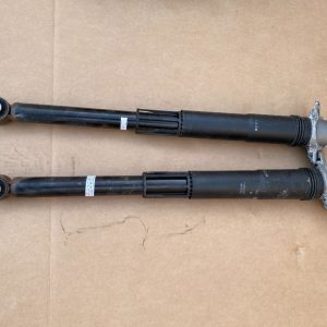 Set amortizoare spate VW Golf 7 2019 5Q0512013EL 5Q0 512 013 EL la 0 km - Dezmembrari Auto