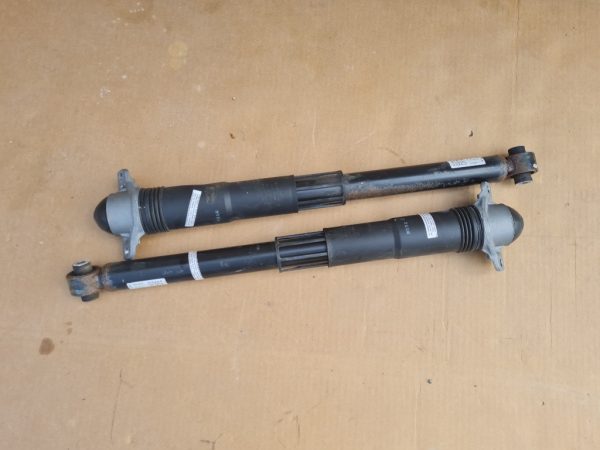 Set amortizoare spate VW Golf 7 5Q0512011FQ 5Q0 512 011 FQ la 0 km - Dezmembrari Auto