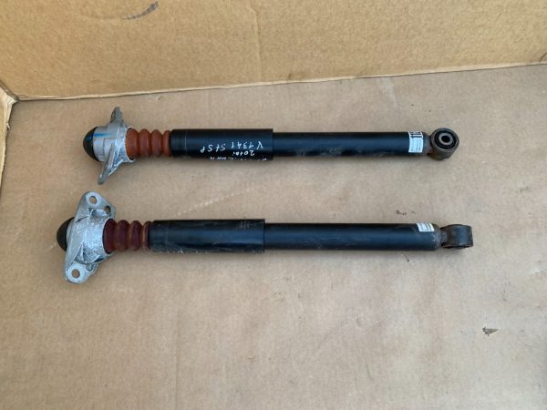 Set amortizoare spate VW Jetta 2017 5C0512011AA 5C0 512 011 AA la 0 km - Dezmembrari Auto