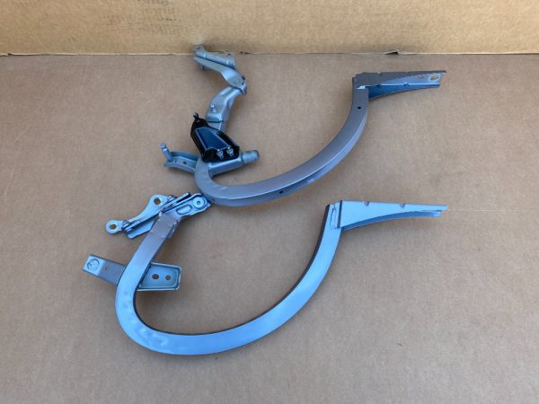 Set balamale capota spate Audi A6 C7 2016 4G5827302B 4G5827301B la 0 km - Dezmembrari Auto