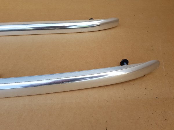 Set bare longitudinale Audi A4 B8 combi 8K9860021A 8K9860022A - Dezmembrari Auto - imagine 2